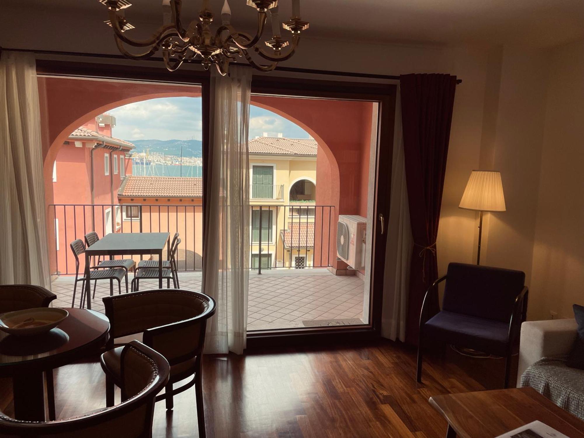 Apartment Aurelia Múggia المظهر الخارجي الصورة